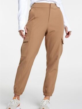 CALIA by Carrie Underwood Effortless Crepe Cargo Jogger Pants in Tan